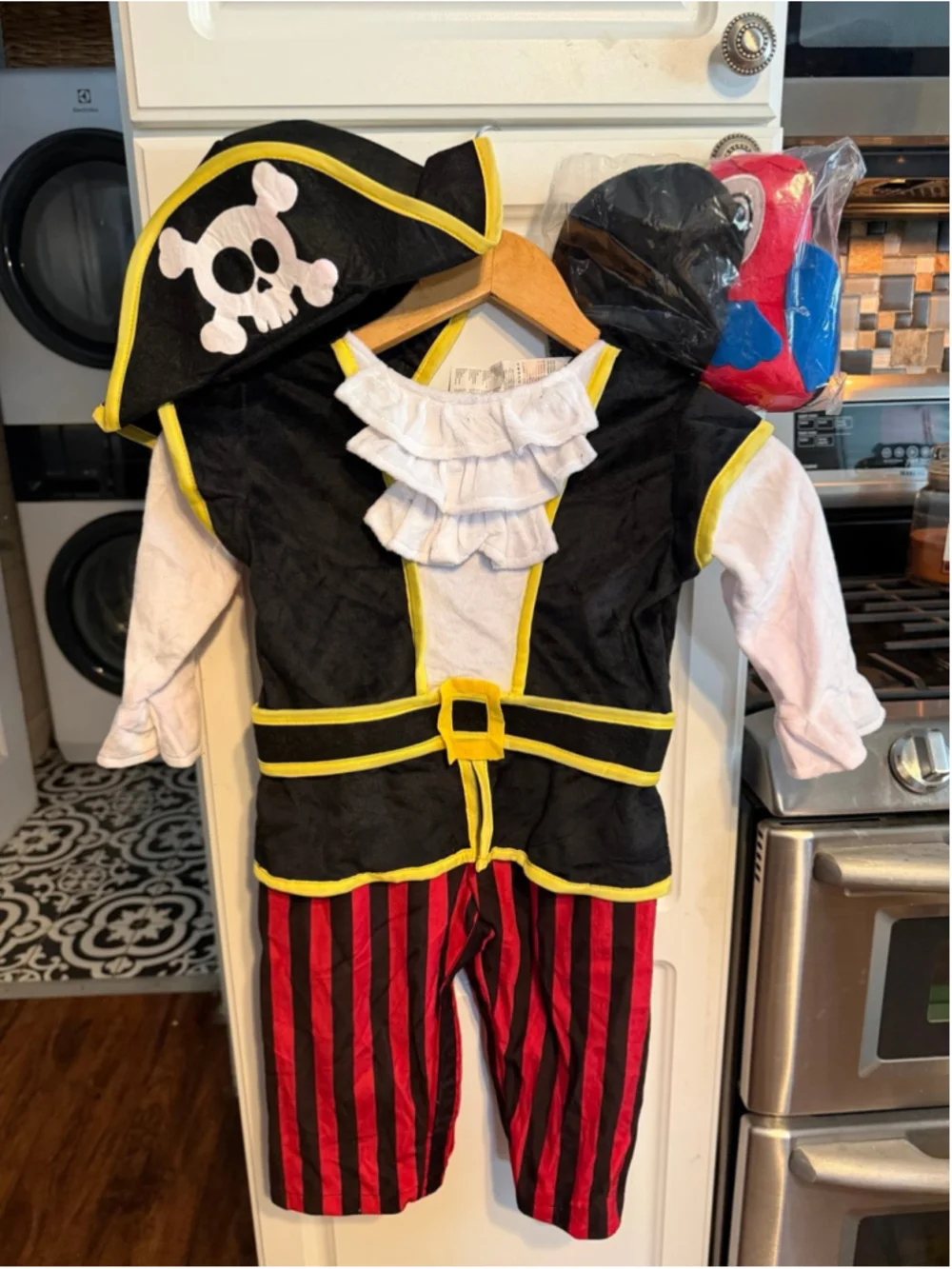 Spooktacular Creations new without
